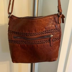 Beautiful Vilenca Crossbody purse
